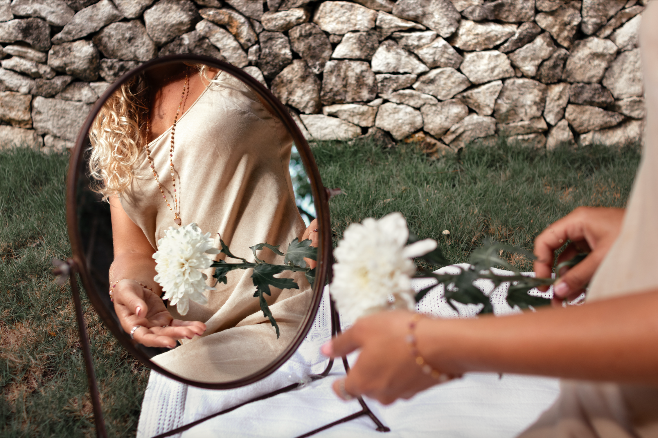 Reflecting on the Year: How to Look Back Without Getting Stuck