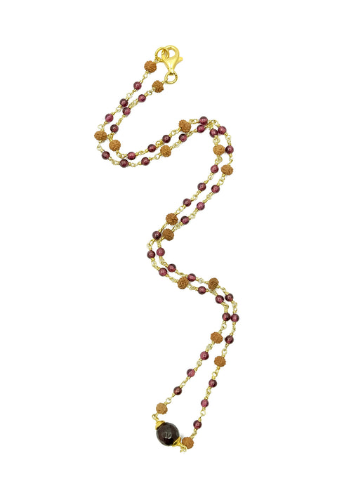 Soka in Garnet Choker Wire